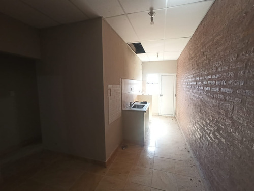 Casa En Venta Por Avenida! Zona Norte