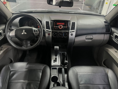 Mitsubishi Pajero 3.2 4X4 16V TURBO INTERCOOLER DIESEL 4P AUTOMÁTICO