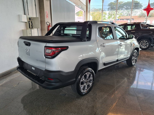Imagem 4 de 9 de Fiat Strada 1.3 Firefly Flex Volcano Cd Manual