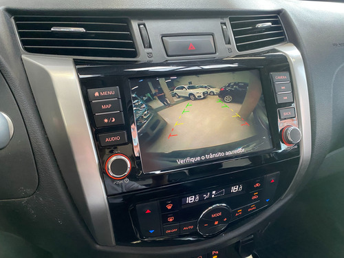 Nissan Frontier 2.3 Xe Cab. Dupla 4x4 Aut. 4p