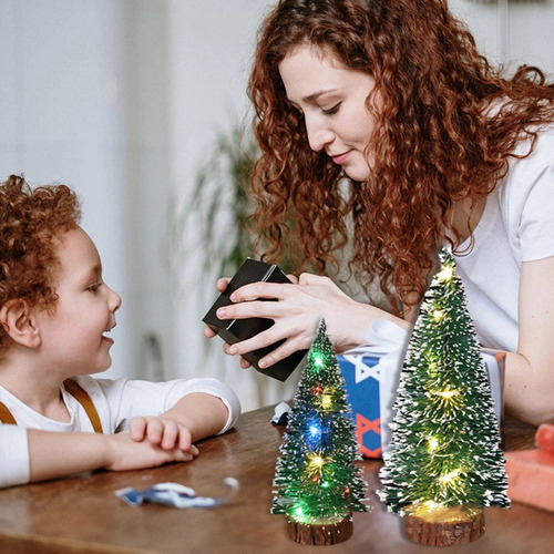Decoraciones De Escritorio Con Miniárbol De Navidad, 2 Unida