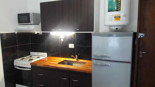 Imagen 3 de 10 de Se Vende Hermoso Dto 2 Ambientes En Pleno Centro