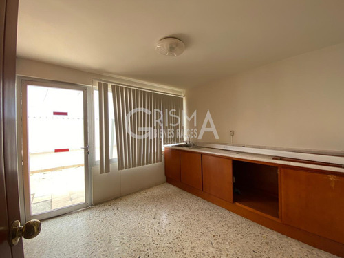 Oficinas En Renta En Col. Jardines