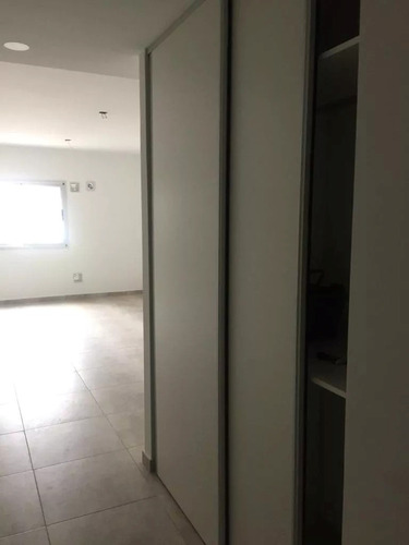 Departamento En Venta En Parque Chas, Capital Federal, Buenos Aires