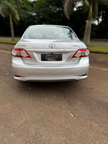 Toyota Corolla 2.0 16v Xei Flex Aut. 4p