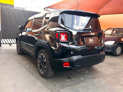 Imagem 4 de 8 de Jeep Renegade