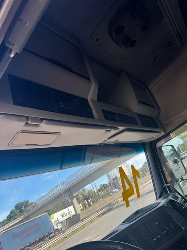 Volvo Fm 370 Teto Alto 4x2 Toco
