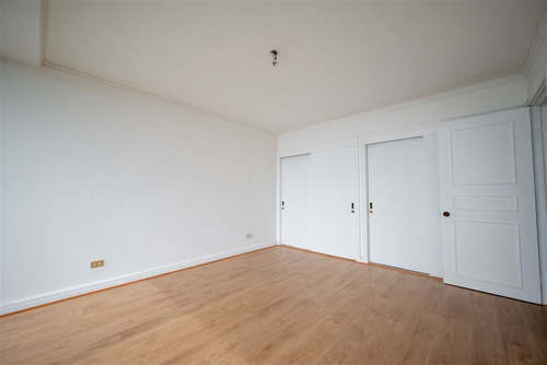 Departamento Con Vista En Venta De 2 Dorm. En Cerro Castilo
