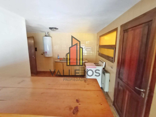 Imagen 13 de 23 de Casa Quinta 4 Amb| Chalet Colonial, Galería, Piscina | 2000 M2 De Parque Arbolado