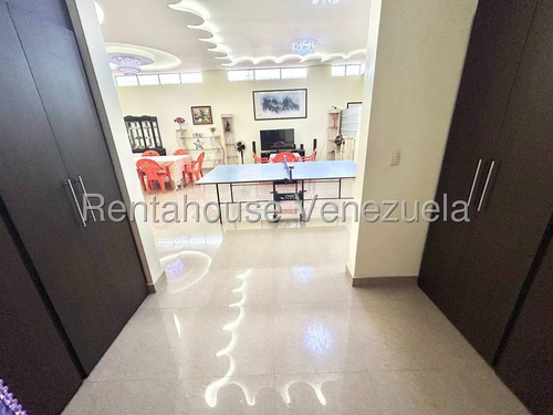 Venta Encantadora Casa De Tres Niveles Cabudare,lara Aa