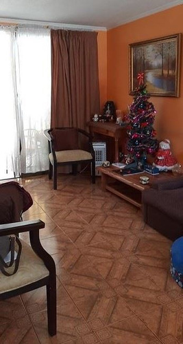 Casa En Venta De 3 Dorm. En Peñalolén