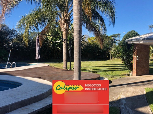 Casa - Atlantida Sur -con Gran Piscina- Inmobiliaria Calipso
