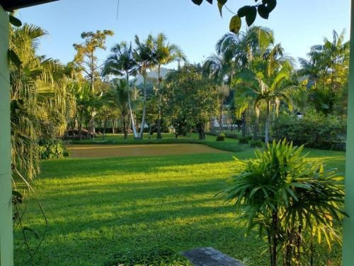 Chácara No Litoral Com 3 Quartos Em Peruíbe/sp