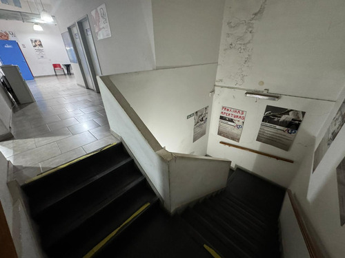 2 Locales Unificados 389 M² En 2 Plantas (se Alquilan En Block) - Liniers