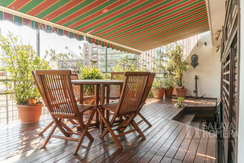 Imagen 3 de 30 de Departamento Duplex De 5 Ambientes En Venta En Recoleta