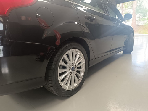 Ford Focus 2.0 TITANIUM PLUS FASTBACK 16V FLEX 4P POWERSHIFT
