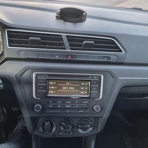 Imagen 11 de 11 de Volkswagen Voyage 2018 Trenline Gnc 5ta Nuevo Permuto