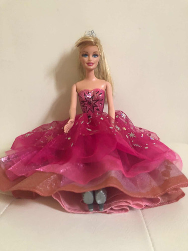 Barbie Moda En Paris Hermosa!oferta!! (Usado)