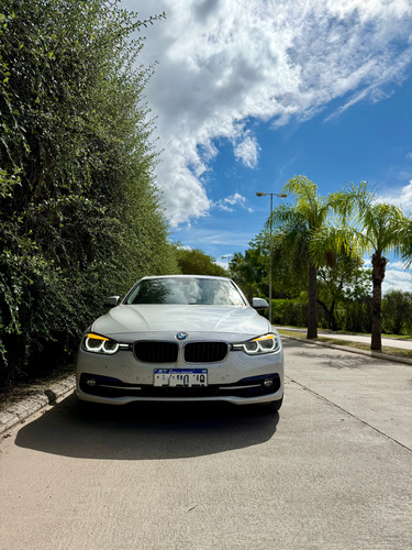 BMW Serie 3 3.0 330i Sedan Sport Line 252cv
