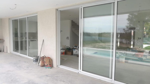 Imagen 6 de 13 de Casa En Venta Al Lago En El Canton!