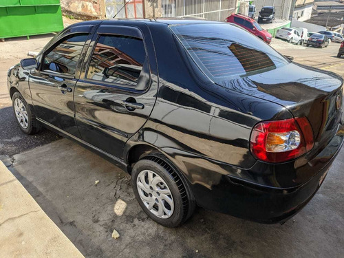 Fiat Siena 2009 1.0 Fire Celebration Flex 4p
