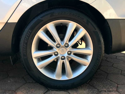 Imagem 5 de 10 de Hyundai Ix35 2.0 2012