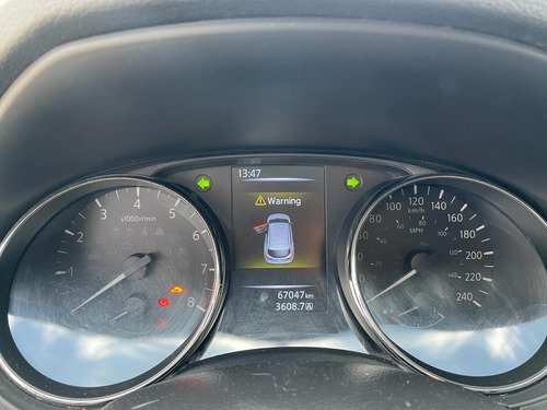 Imagen 7 de 12 de Nissan Qashqai 2.0 Sense 2016