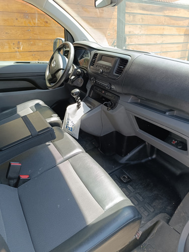 Opel Vivaro 2.0Td 150Hp