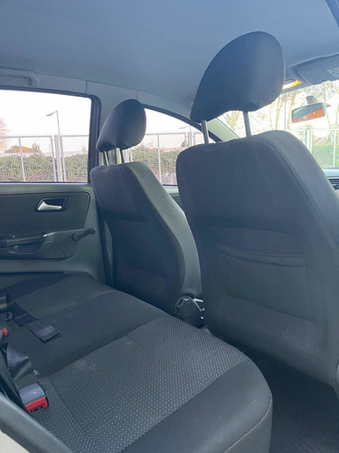 Imagen 15 de 23 de Volkswagen Suran 2019 1.6 Comfortline 101cv