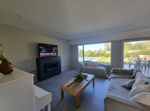 Casa En San Matias - Venta - Perimetral - Escobar - Alquiler