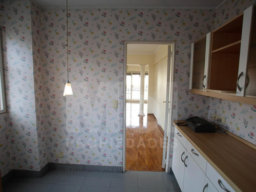 Imagen 24 de 30 de Impecable Piso De 5 Ambientes En Excelente Ubicacion Con Esp