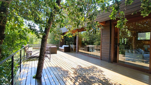 Espectacular Casa A Orillas Del Lago Panguipulli