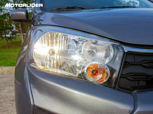 Imagen 18 de 25 de Suzuki Celerio 1.0 Gl Extra Full | Permuta / Financia