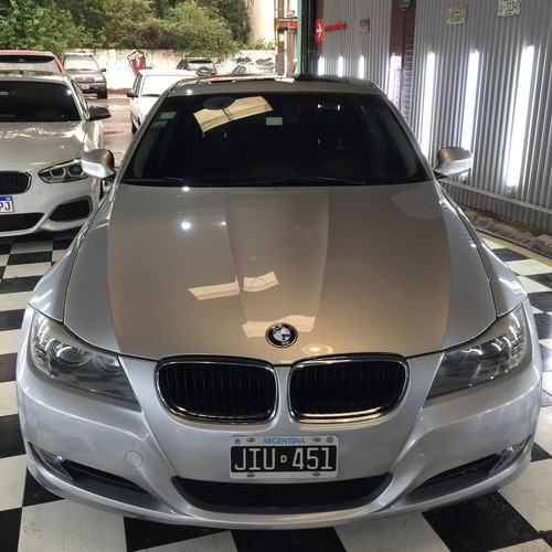 Bmw Serie 3 2.0 320i Sedan Executive 2010