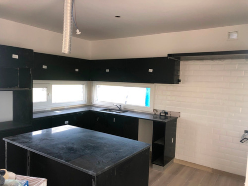Imagen 6 de 10 de Casas Americanas Premoldeadas En 30 Dias