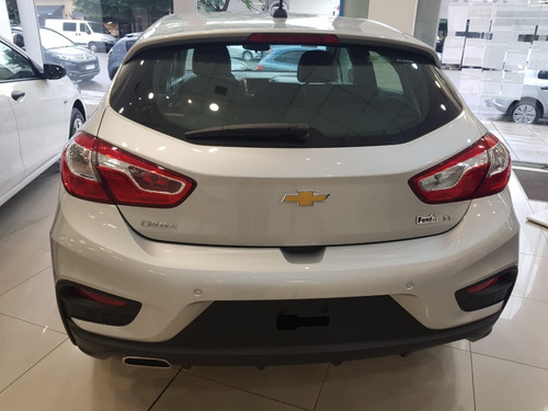 Imagen 8 de 25 de Chevrolet Cruze 5 Puertas Lt Automático 0km 2023 So.