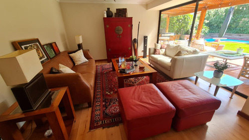 Linda Casa En Condominio