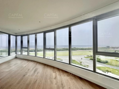 Trump Tower De Tres Dormitorios Y Dependencia En Venta