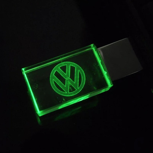 Usb Luz Led Color Verde Con Logo De Volkswagen 3d 64 Gigas