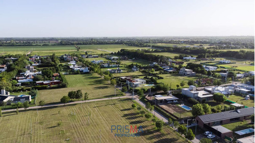 Imagen 3 de 10 de Lote En Venta - Quintas De Italia V - 1350 M2