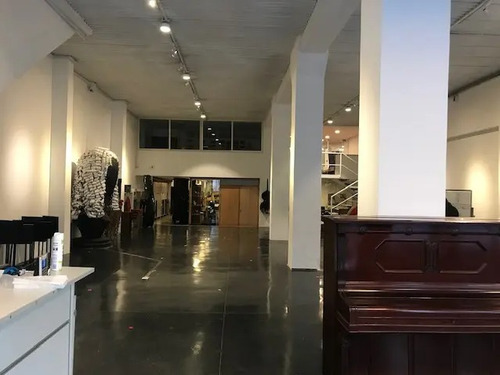 Venta Local En El Centro Frente Al Sodre