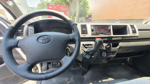 Toyota Hiace 2.7 Bus 15 Pas Mt