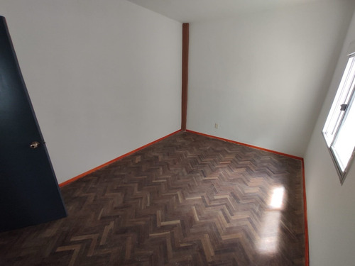 Imagen 8 de 11 de Ideal Inversor!. Av. Italia Con Renta