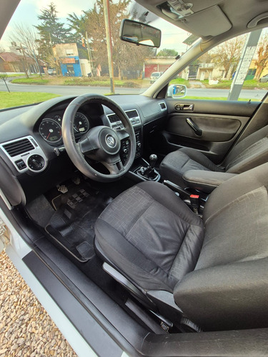 Volkswagen Bora 2.0 Trendline 115cv