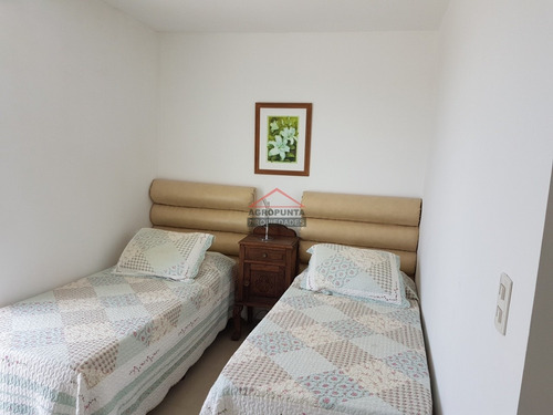 Apartamento Sobre Roosevelt Con Todos Los Servicios - Ref: 4966