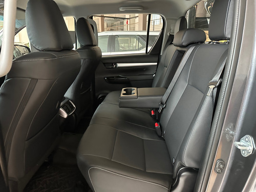 Toyota Hilux Pick-Up 2.8 Cd Srx 204Cv 4X4 At