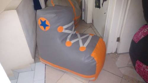 Imagen 7 de 10 de Puff Tennis Converse Sillón