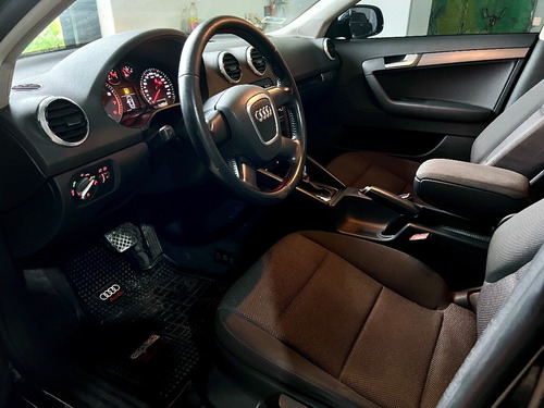 Imagen 7 de 13 de Liquído Excelente!! Audi A3 Sportback 1.4t S-tronic, 2011
