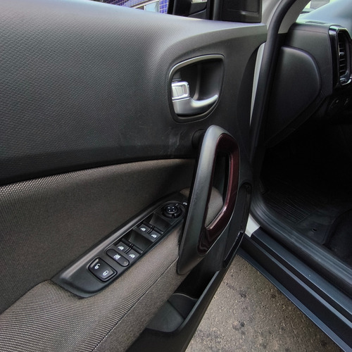 Fiat Toro 1.8 16v Freedom Flex 4x2 Aut. 4p 1727 mm
