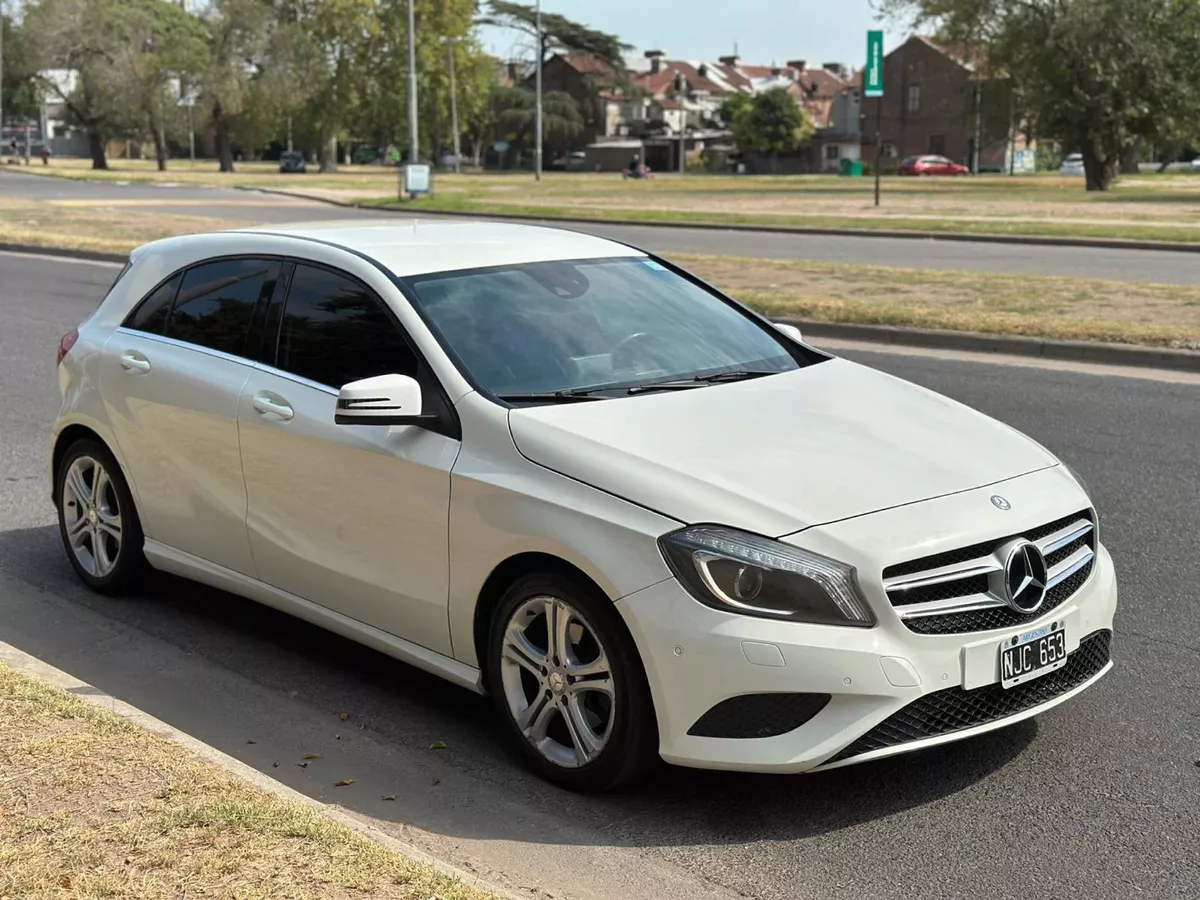 Mercedes-Benz Clase A 1.6 A 200 At Urban B.efficiency 156cv